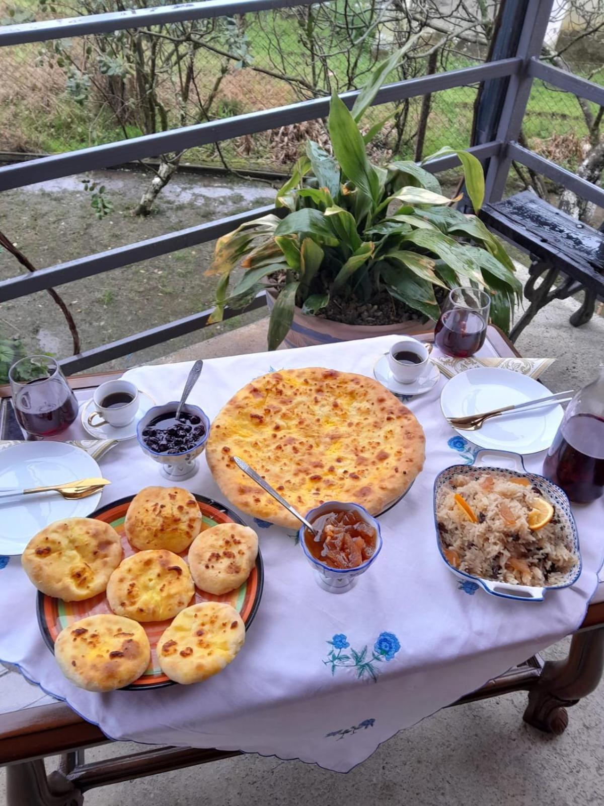 Guest House Nano Martvili Εξωτερικό φωτογραφία